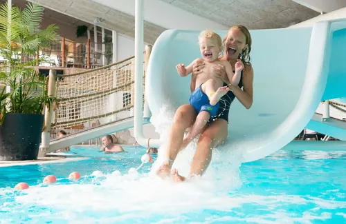 Hvidbjerg Strand Camping Resort Badeland Rutsjebane