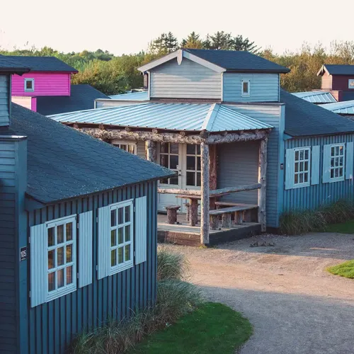 Hvidbjerg Strand Camping Resort Westernbyen Westernhytte Overblik