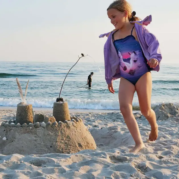 Hvidbjerg Strand Camping Resort Strand Sandslot Pige